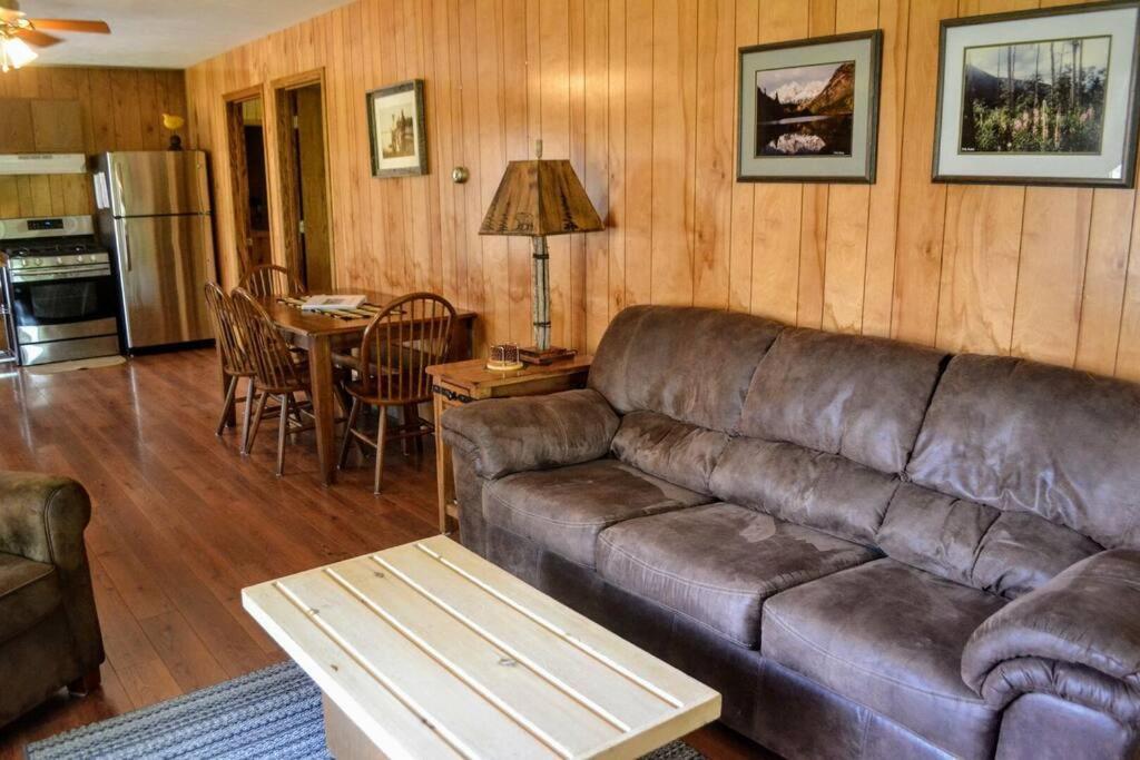 Nitschke'S Resort Cabin #15 มิน็อคคัว ภายนอก รูปภาพ
